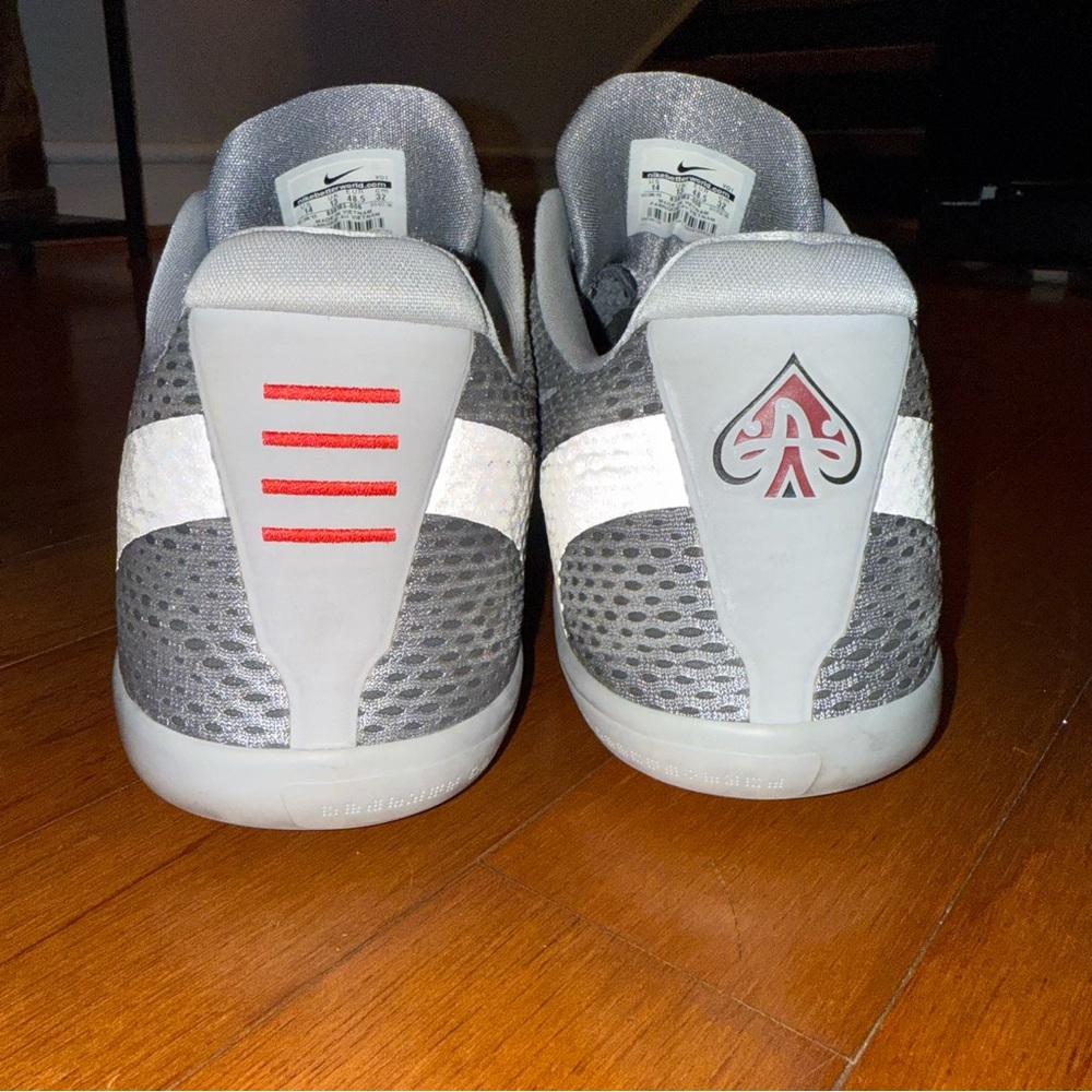 Nike Kobe 11 Lower Merion Men’s Size 14 - Picture 9 of 9